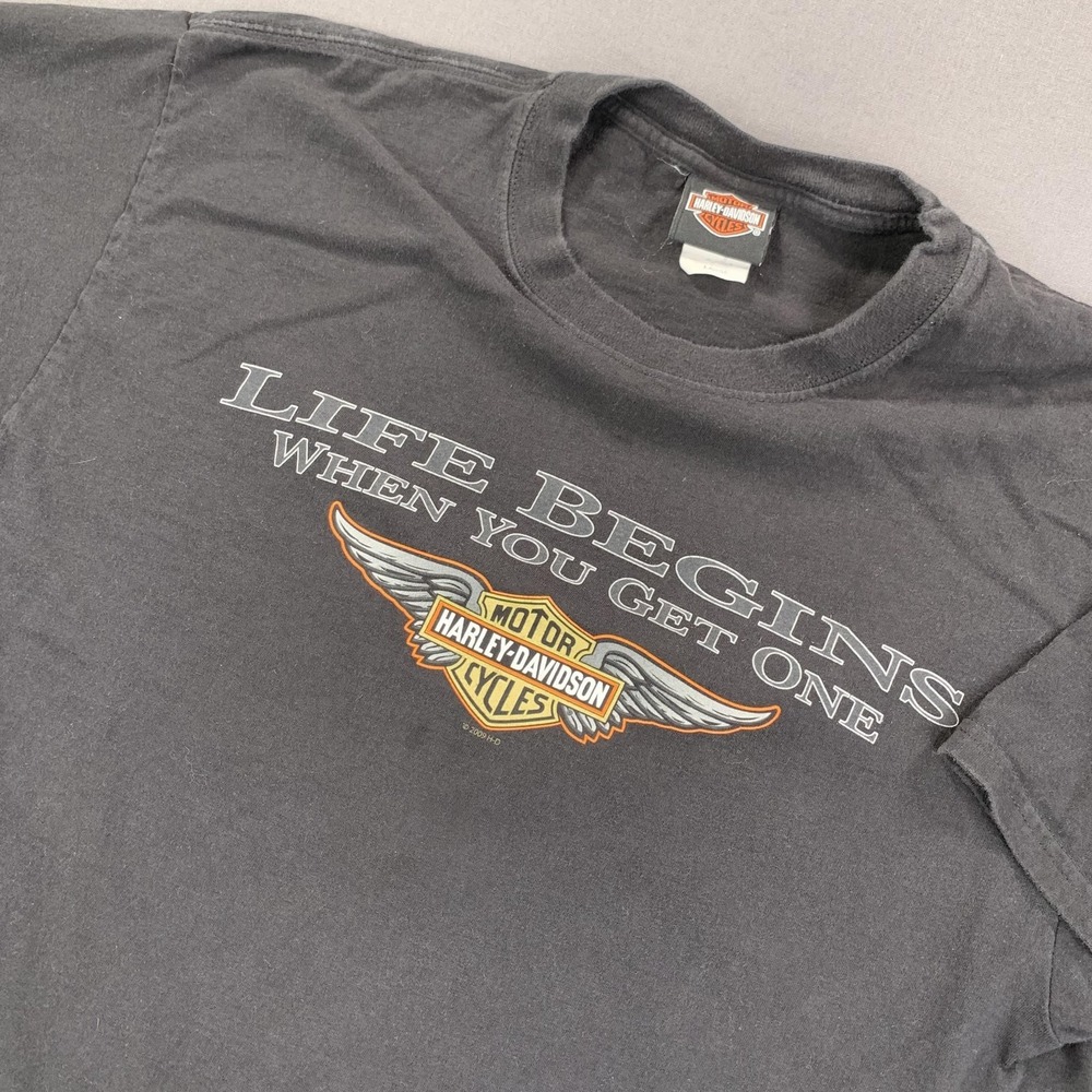 Harley-Davidson Shirt Mens Large Black Graphic Myrtle Beach SC‎ Life Begins 2009